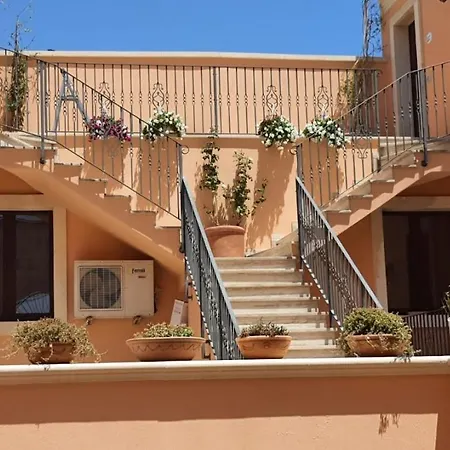 Corte Dei Fiori Acquaviva * Marittima